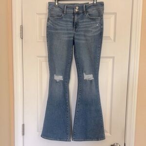 💋PRICE DROP💋NWOT SO Blue Distressed Extra Stretchy Flare Jeans. Size 11.
